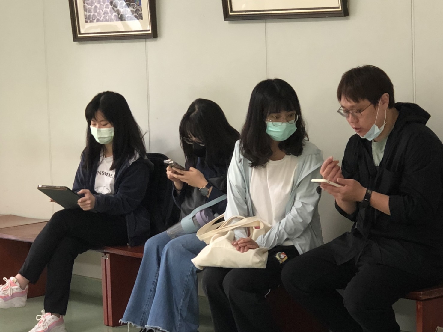 課後同學和講師意見交流及討論 1