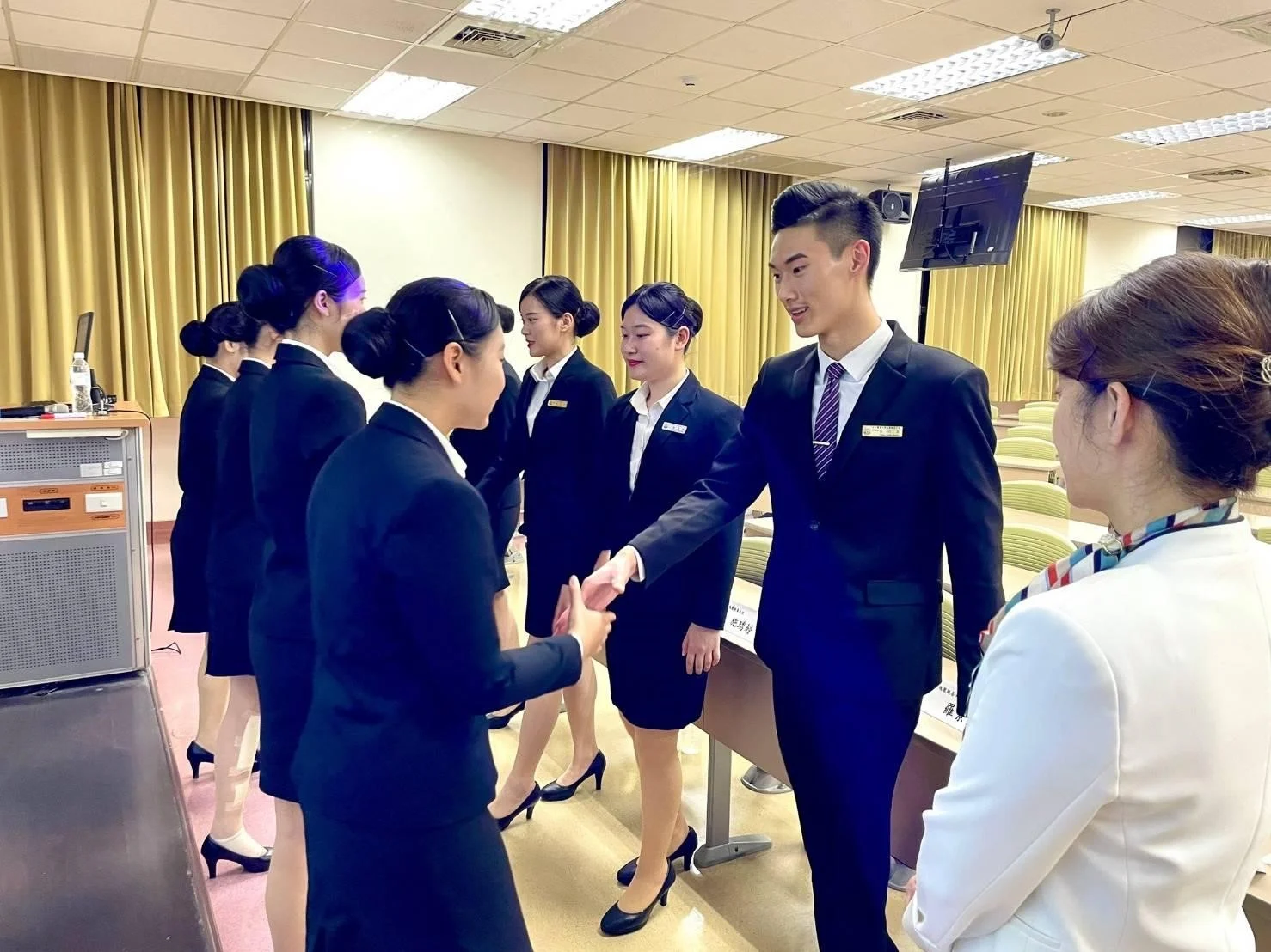 商務、社交禮儀練習