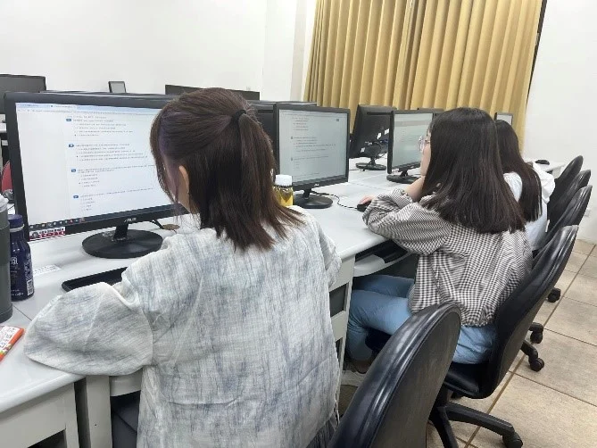 學員上機考3