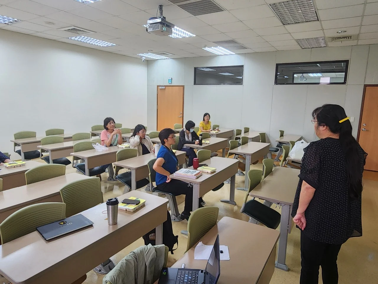 Line Album 240619生命教育社群第二次會議 240619 11