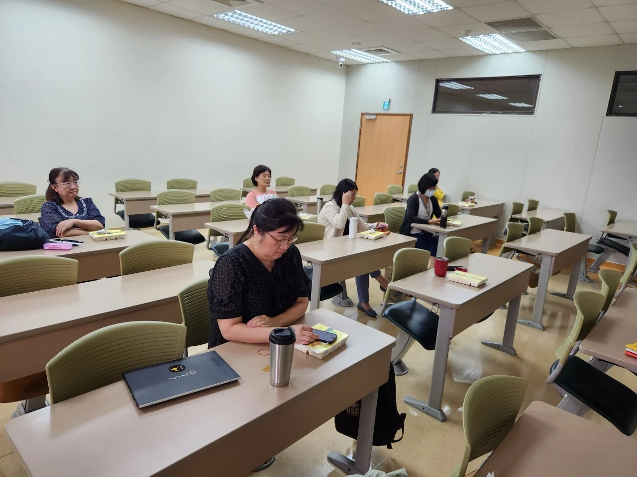Line Album 240619生命教育社群第二次會議 240619 5