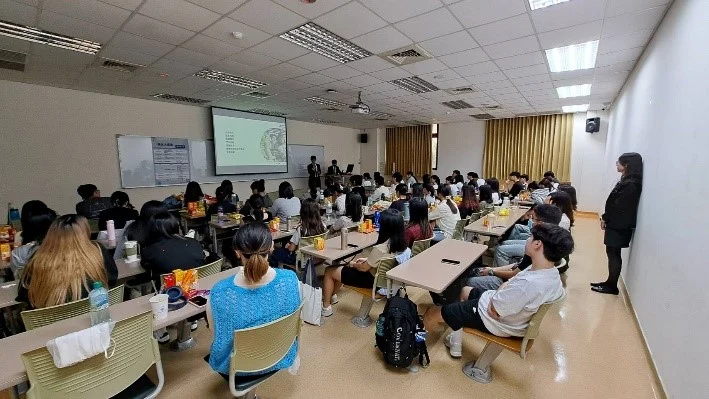 校友產業分享光明分子