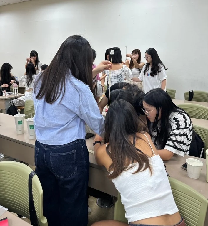 學長姐帶領活動現場