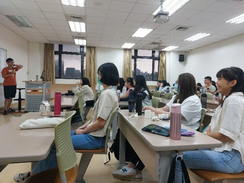 骨科物理治療暨運動競技科學 吳思嚴老師