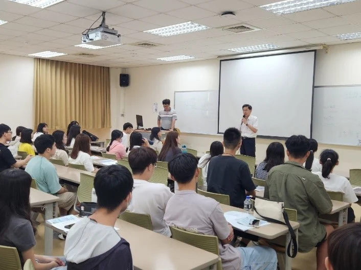 師生相見歡,導師致詞,午餐時間導生交流2