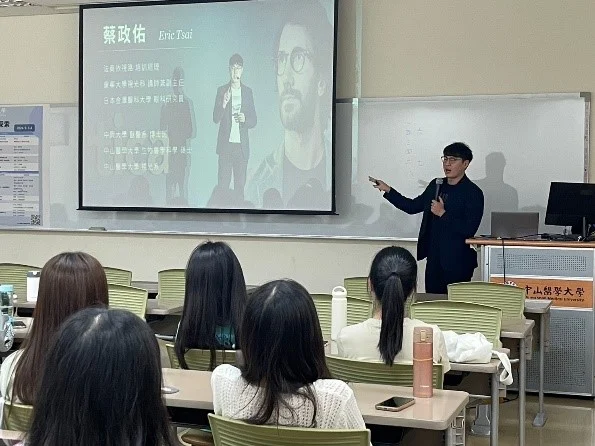 活動照片說明依視路集團