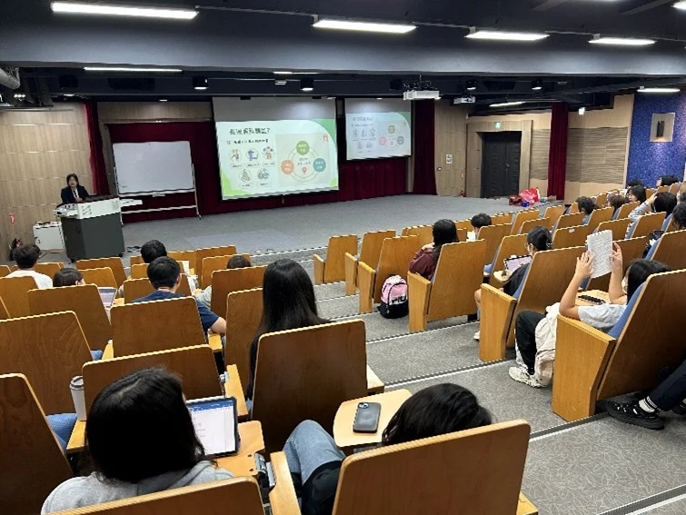 1141106長照營養師講座01