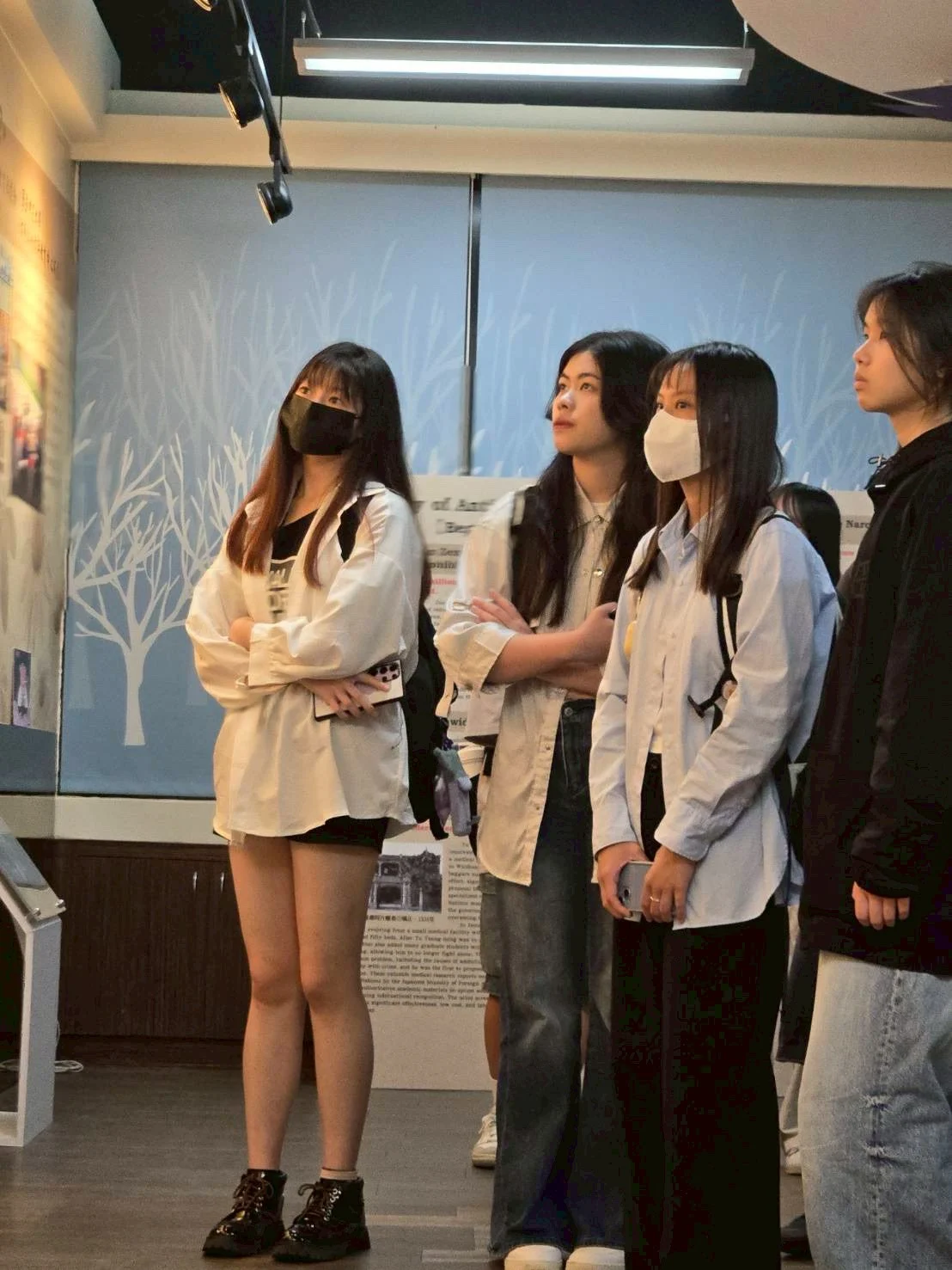 Line Album 116 0926中正大學 防制藥物濫用教育中心參訪 251001 10