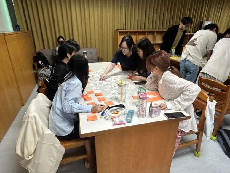 0426心靈圖卡在輔導活動中的運用 1 1